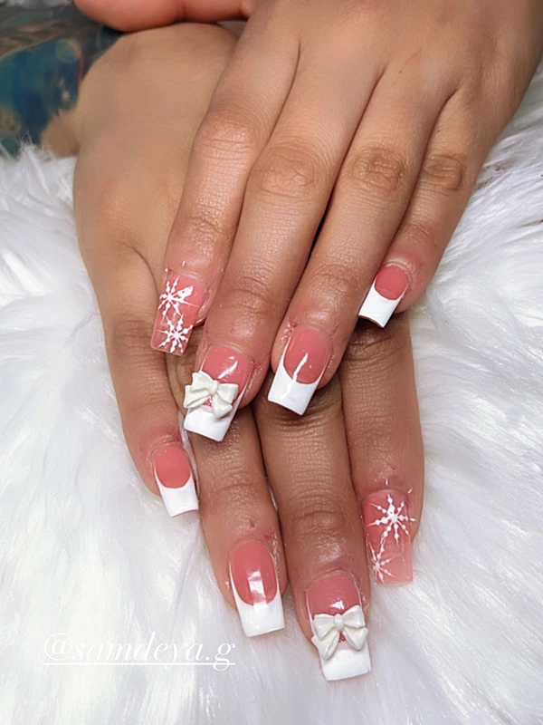Pearly Nail Spa