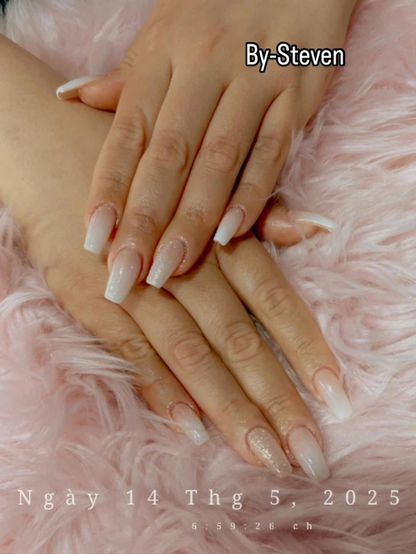 Pearly Nail Spa